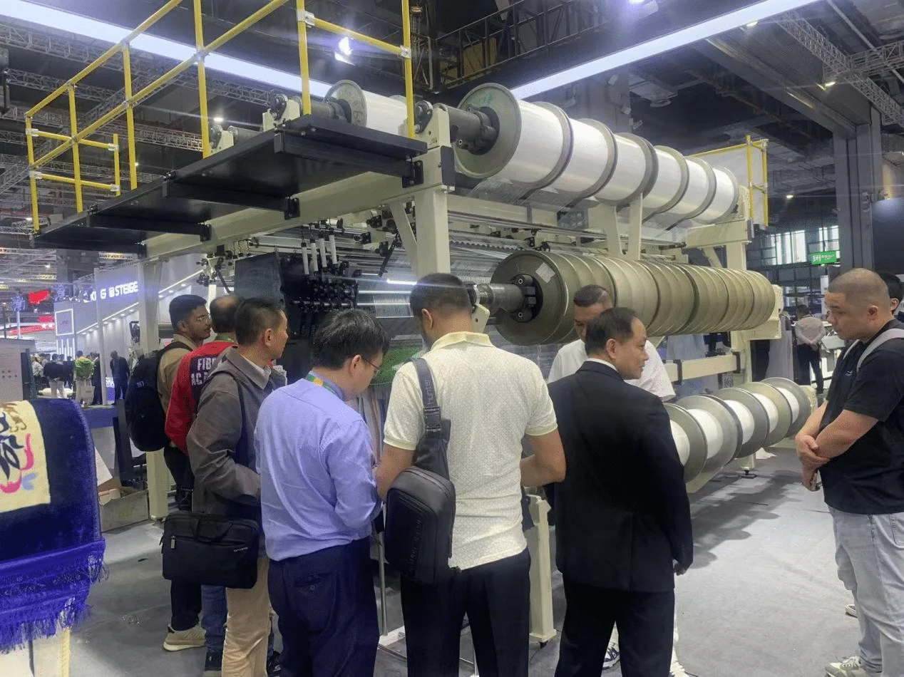 Engaging with Industry Professionals Engaging with Industry Professionals