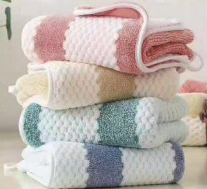 high speed intelligent plush fabric raschel machine p3 Application Of Raschel Warp Knitting Machine